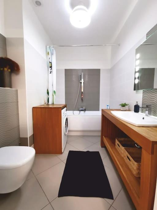 Luxury Apartment Near Astoria With Ac Budapest Bagian luar foto